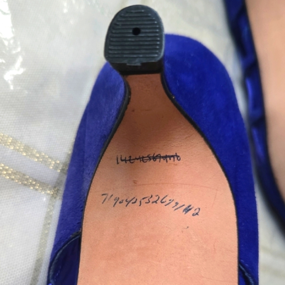 Via Spiga Electric Blue Sling Back Heels - Picture 14 of 15